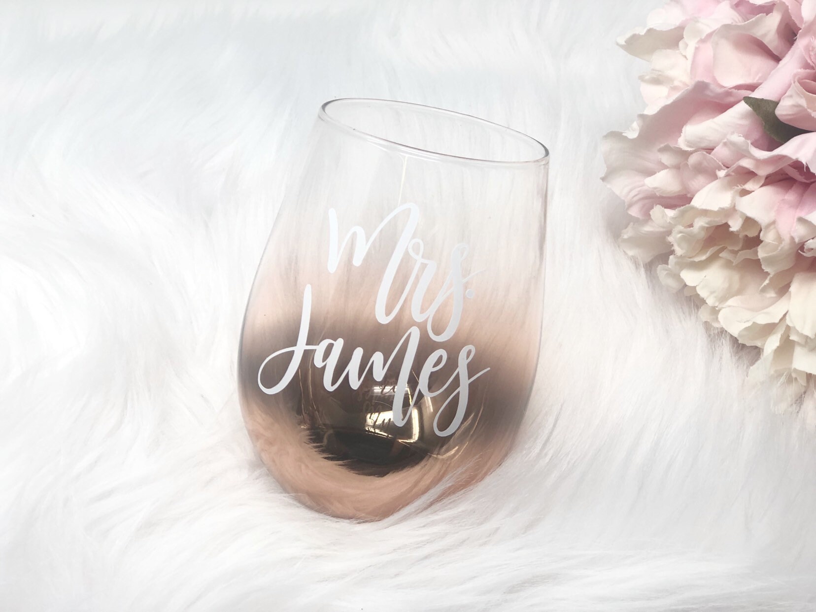 Personalized bride wine glass bride gifts engagement gift wedding wine glass ombré rose gold