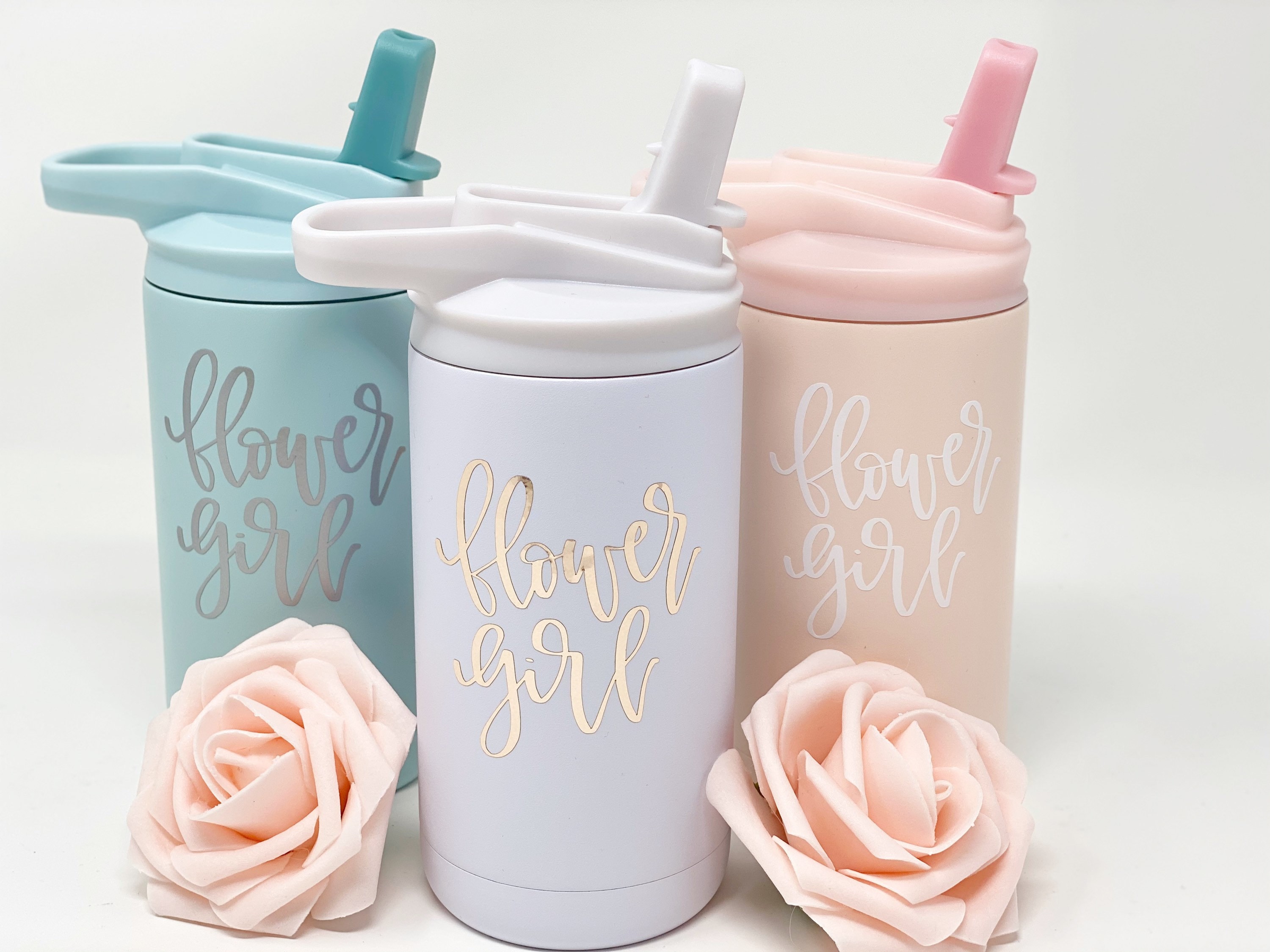 Kids Personalized Water Bottles / Kids Party Favors / Kids Cups With Straw  / Kids Sippy Cup With Name / Flower Girl Gift / Ring Bearer Gift 