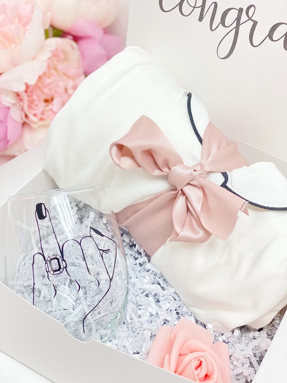 Pajama box online sets