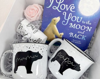 Mommy daddy parents gift box set- mom dad mug set- gift box for parents to be- baby shower gift idea- baby announcement pregnancy baby body