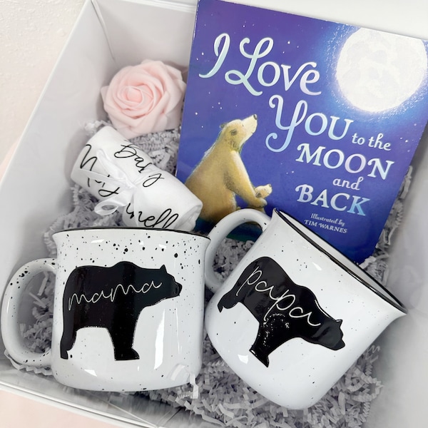 Mommy daddy parents gift box set- mom dad mug set- gift box for parents to be- baby shower gift idea- baby announcement pregnancy baby body