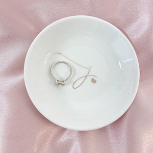 Initial ring dish-dainty mrs ring dish-bride bridal party jewelry tray, trinket jewelry holder- personalized bridesmaid proposal gift idea