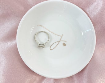 Initial ring dish-dainty mrs ring dish-bride bridal party jewelry tray, trinket jewelry holder- personalized bridesmaid proposal gift idea