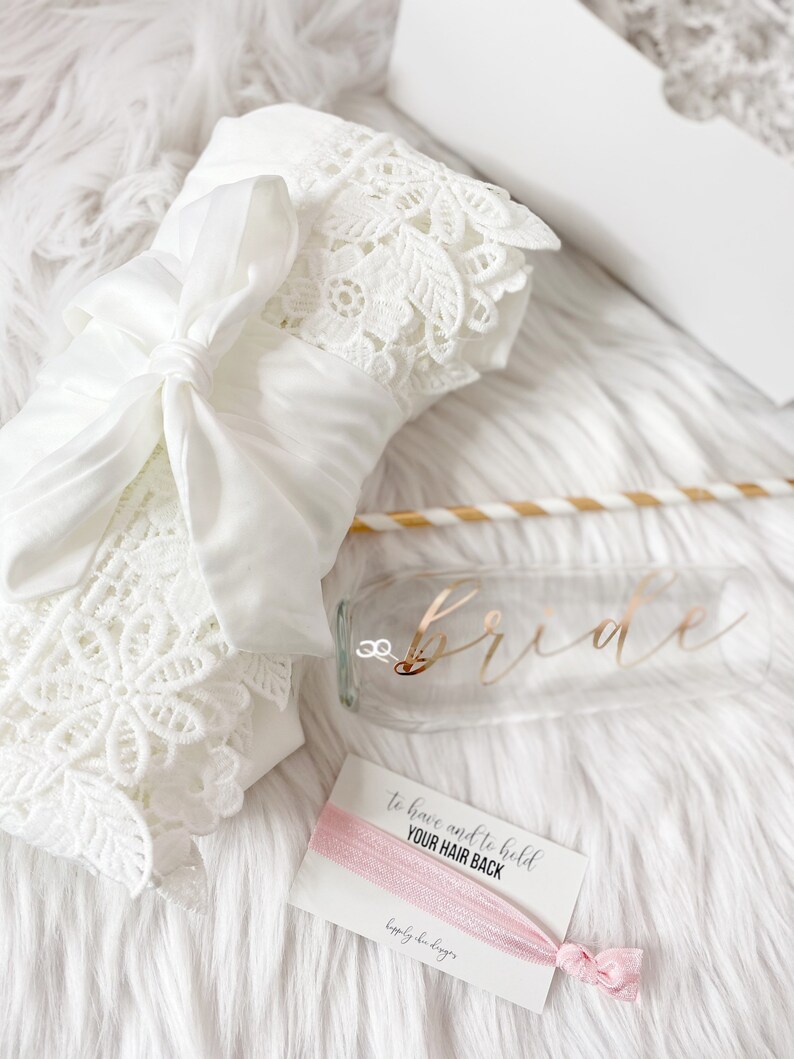 Bride Gift Box Set Engagement Gift Idea Bride White Silk Etsy UK