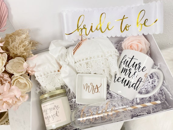 Future Mrs Mug Personalized Bride Gift Box Set Bride Engagement Gift Box  Bride to Be Satin Robe Future Mrs Ring Dish Bride Sash Flu 