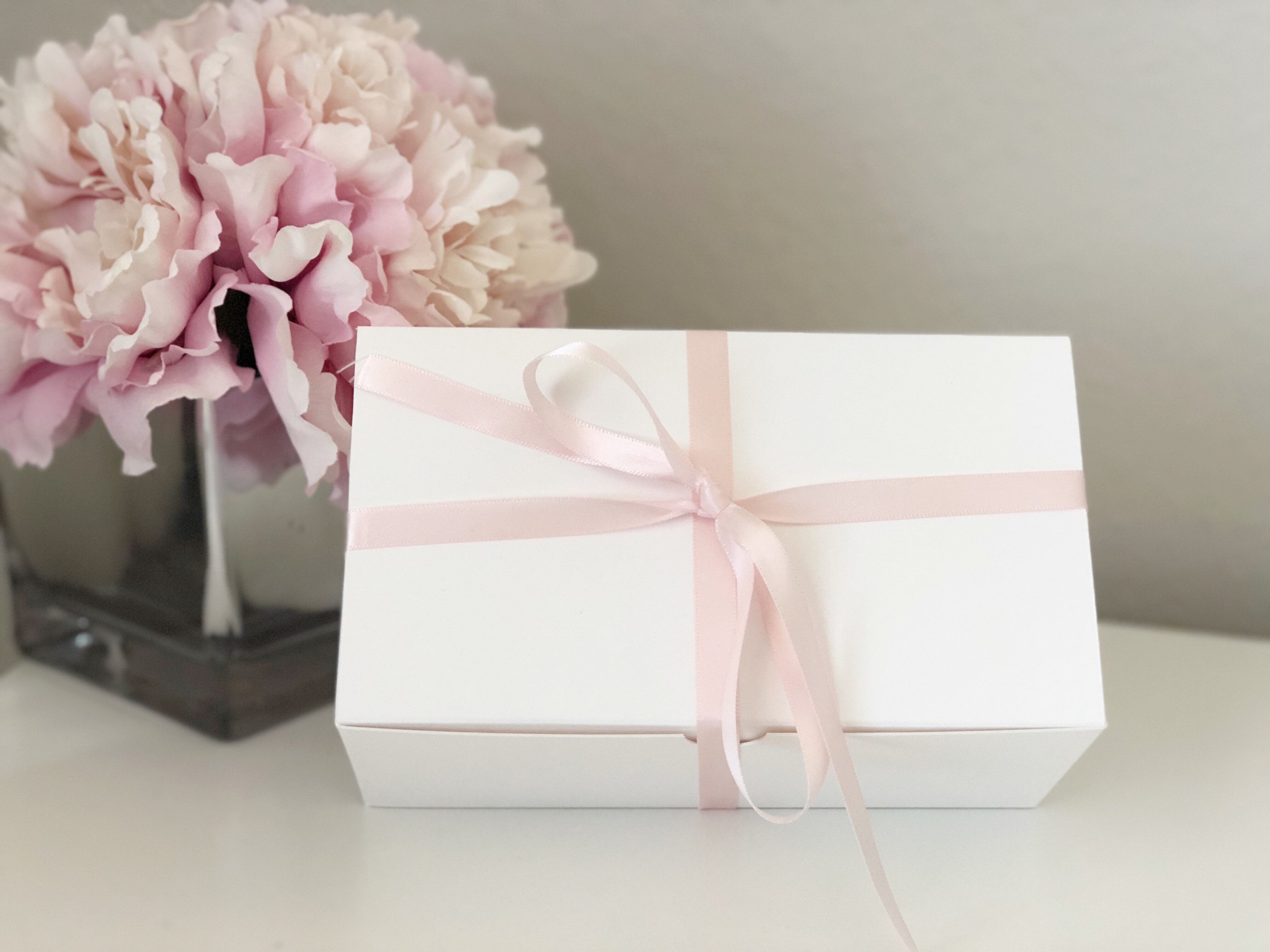 BLANK gift boxes small white gift box bridesmaids proposal gift
