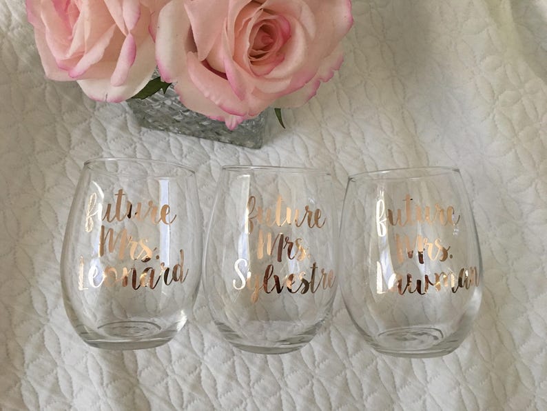 Future mrs wine glass bride gift engagement gift rose gold wine glass future mrs bride wine glass bride to be gift personalized image 4
