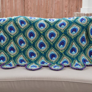 Peacock Feather Crochet Blanket: Handmade Throw, Decorative Motif (60 x 50 inches)