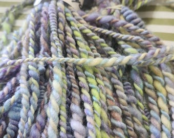 Handspun Art Yarn: Pastel Purple Worsted, 88 yds