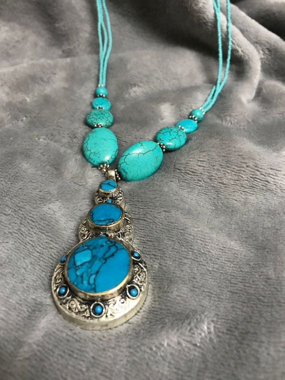 Beautiful stunning Turquoise stone necklace, Afgha