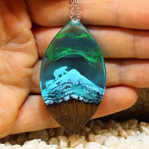 Unique wooden necklace Bear Claw Pendant Glow Necklace Resin Wood Necklace Wooden pendant for women and men statement jewelry Blue pendant