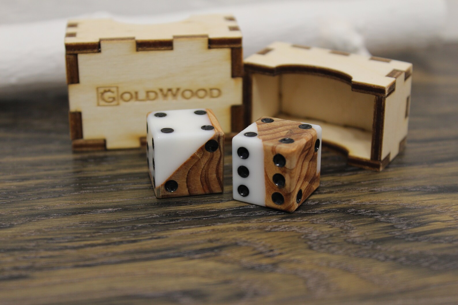 godslayer dicebox and dice set godslayer dicebox and dice set