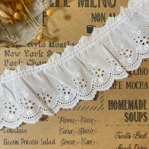 KATOENEN GEGROEIDE KANT 1 rol nr. 3423-1F gemaakt in Japan