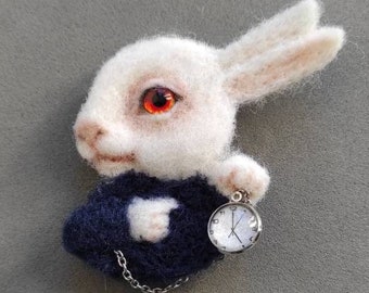 The White Rabbit Felt Brooch, Rabbit With Clock Steampunk Broach, Cute Hare Pin Alice In Wonderland Gift Jacket Hat Bag Scarf Backpack Pin