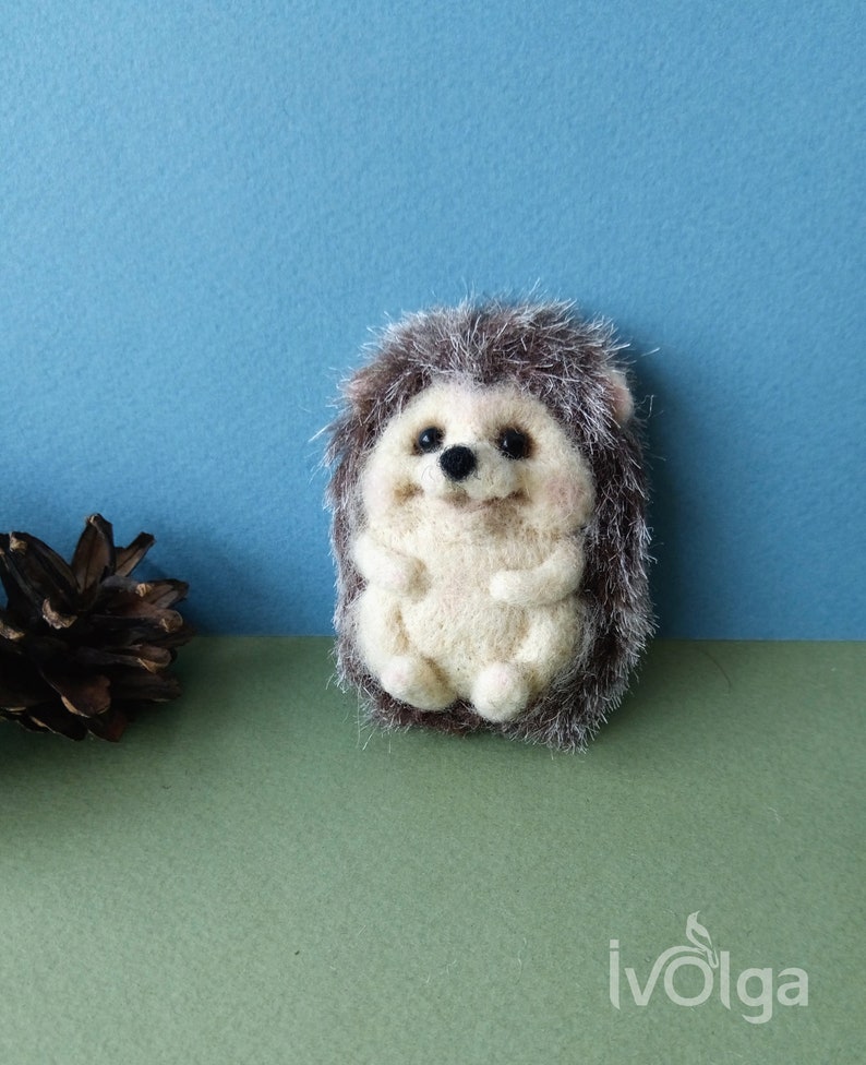 Hedgehog Pin Needle Felt Hedgehog Brooch Kawaii Smiling Cute Etsy