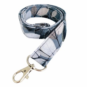 Frosted Leaves Lanyard