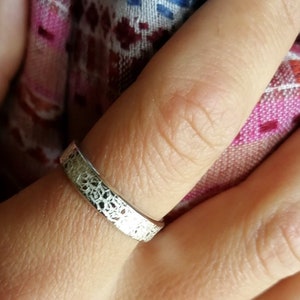 Damenring aus massivem Silber – Breite 5 mm – Handgefertigter Schmuck in Frankreich.