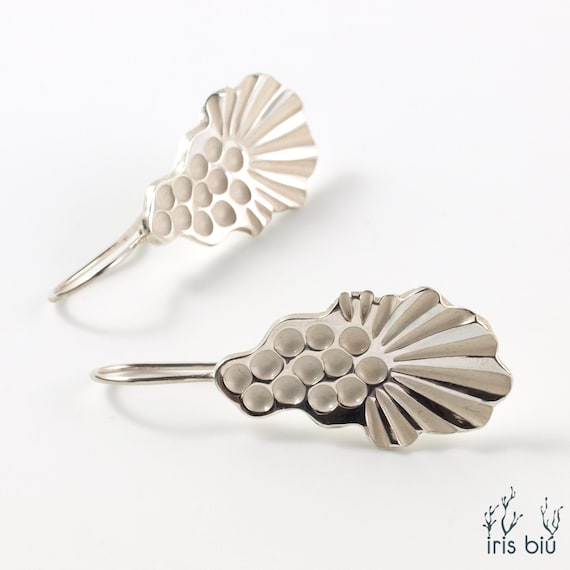 Dangling Earrings for Women in Solid Silver Plant Motif - Etsy UK
