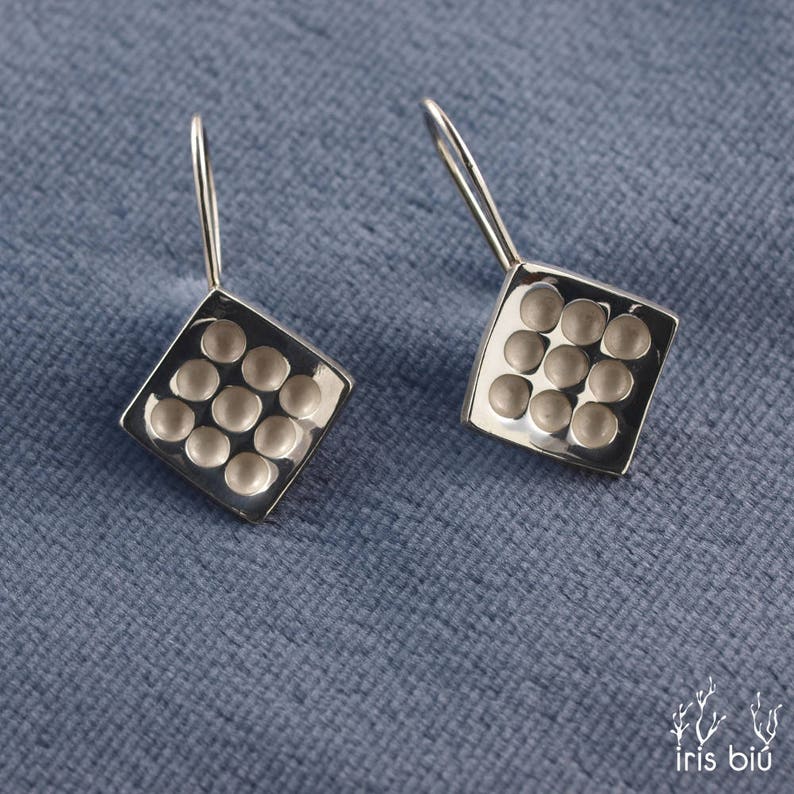 Dangling earrings in Sterling Silver Alveoli BO2 element 12 mm square Hand-made in France. diamond IrisBiu