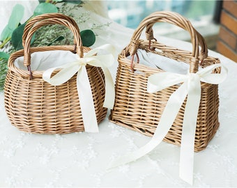 bridesmaid baskets wedding