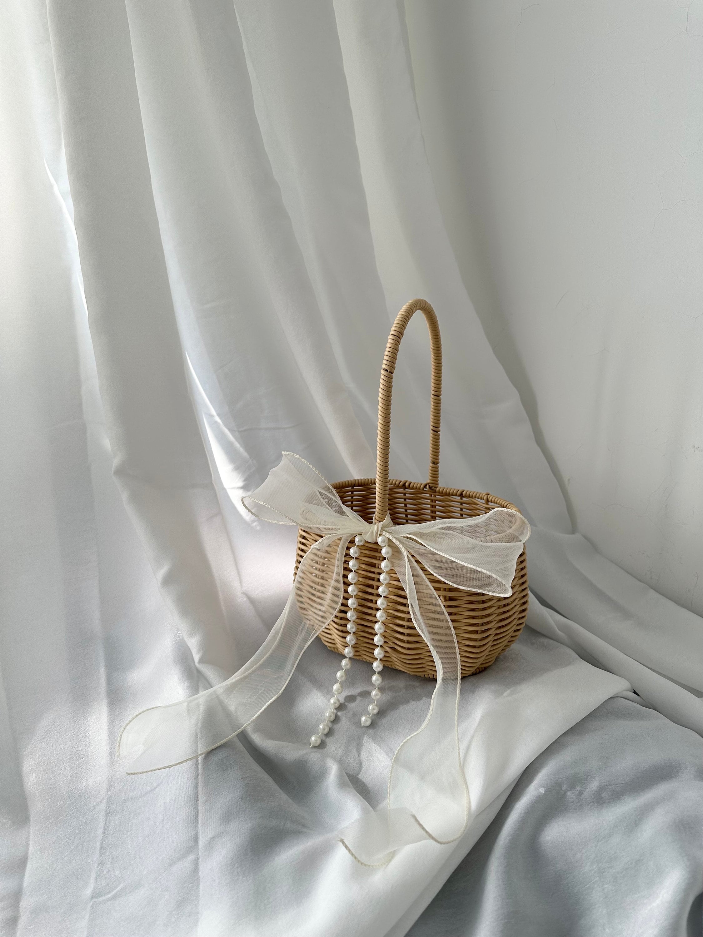Flower Girl Basket with Pearl Chain & Ivory Ribbon/ Simple Bridesmaid Basket / Hand Woven Basket / Rustic Basket Vintage Wedding