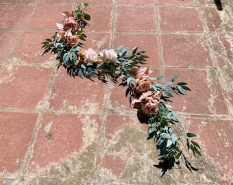 Dusty Pink & Cream Rose Eucalyptus Wedding Garland 5.5ft Artificial/ Dusty and Sage Greenery Garland/ Dusty Wedding/ Rustic Wedding