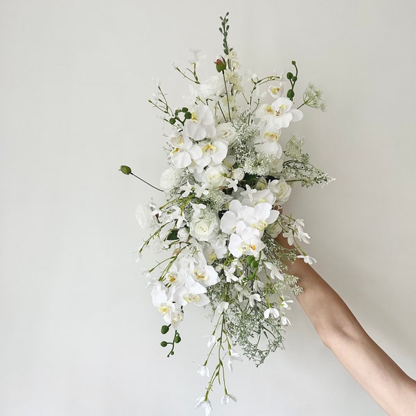 Baby's Breath Wedding Swag & Tieback Artificial/ Pure White Wedding Aisle Flower/ Classic Wedding Decoration Flower/ Rustic Wedding Archway