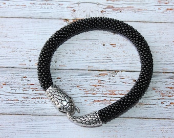 Crochet Beaded Snake Bracelet: Unisex Reptile Jewelry