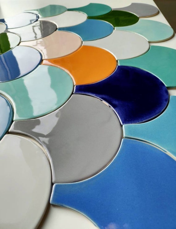 Handmade ceramic mosaic tiles, 23 tiles multi colour - Moroccan fish scale - ceramic tiles - fully handmade. Scallop. Ceramic mosaic