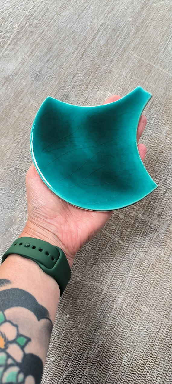 Handmade ceramic mosaic tile, Morocco Fish Scale Ceramic Tile, Light Emerald Green Bathroom Tile, Price per 1 piece, Sample