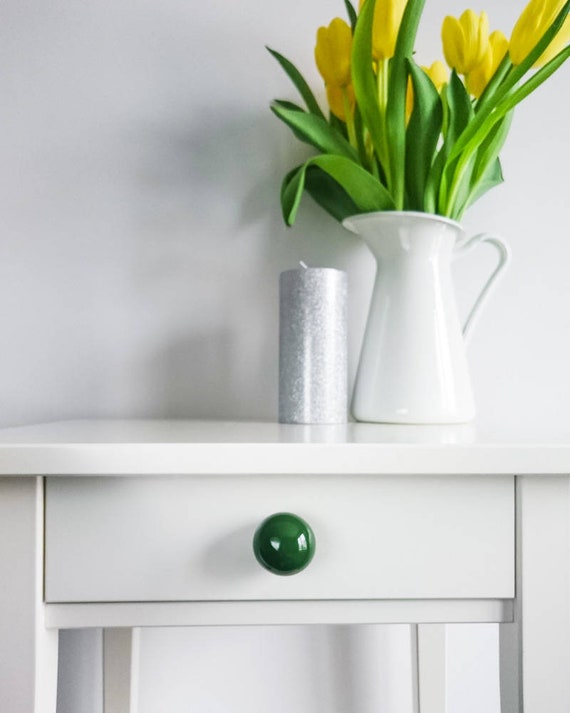 Emerald Green Round 3.5 cm Ceramic Knobs, Handmade Dresser Drawer Pulls, Kitchen and Bathroom Cabinet Remodel Hardware, New Home Gift
