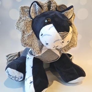 Lion keepsake made from baby clothes, baby clothes lion, memory lion, baby clothes keepsake, first birthday gift, patchwork lion, baby gift