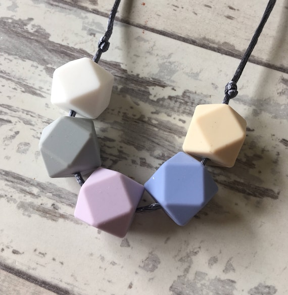 silicone breastfeeding necklace