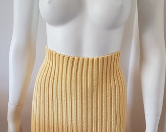 Skirt knitted