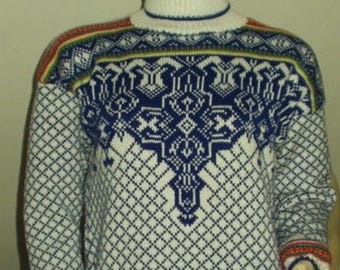 There. Norwegian sweater size. 38/40