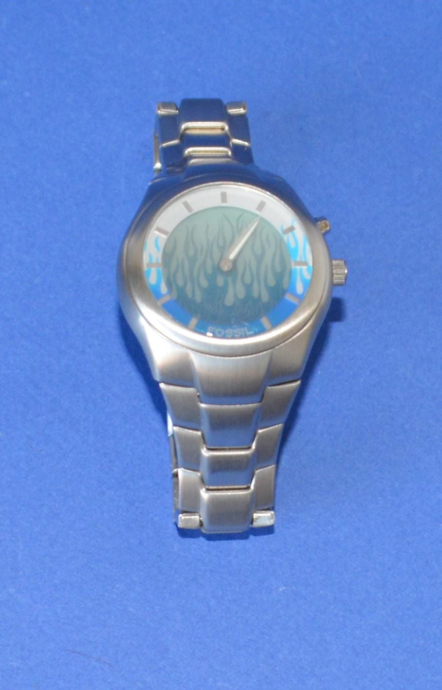 Watch-y2k Fossil Big Tic JR-8222 Blue Flame Animated Dial 39mm