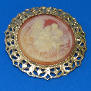 Jewelry-SKU#x117/Vintage Cameo Brooch Victorian Style