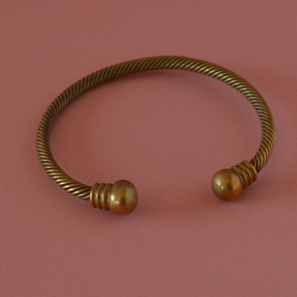 Jewelry-SKU#x107/Bracelet-Swirl Twisted Bracelet-Antique Bronze Adjustable