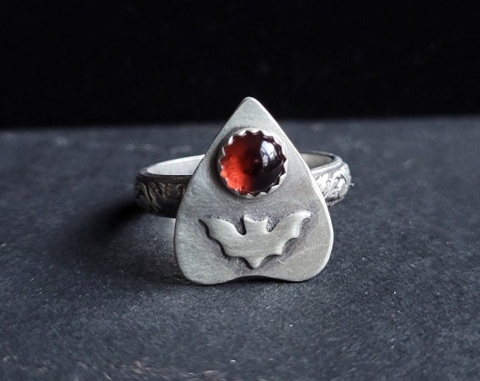 Garnet Bat Planchette Ring | Size 5.5 | Sterling Silver