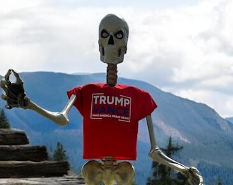 12 foot Skeleton T shirts