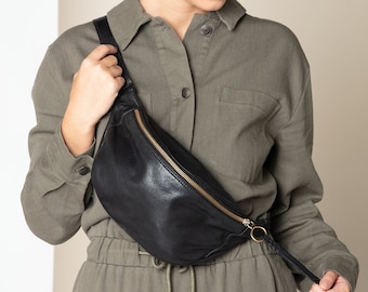 Leather Fanny pack in silk napa Leather Belt bag Crossbody