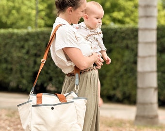 Baby Bag Canvas and leather diaper bag Gift-mom Duffle Bag Baby Shower Gifts Hospital Bag
