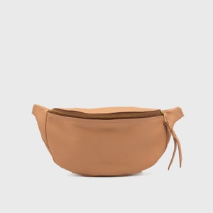 Fannypack soft leather women Belt Bag Crossbody fannypack image 10