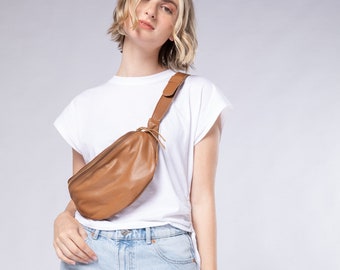 Leather  fanny pack Soft full grain Leather belt bag