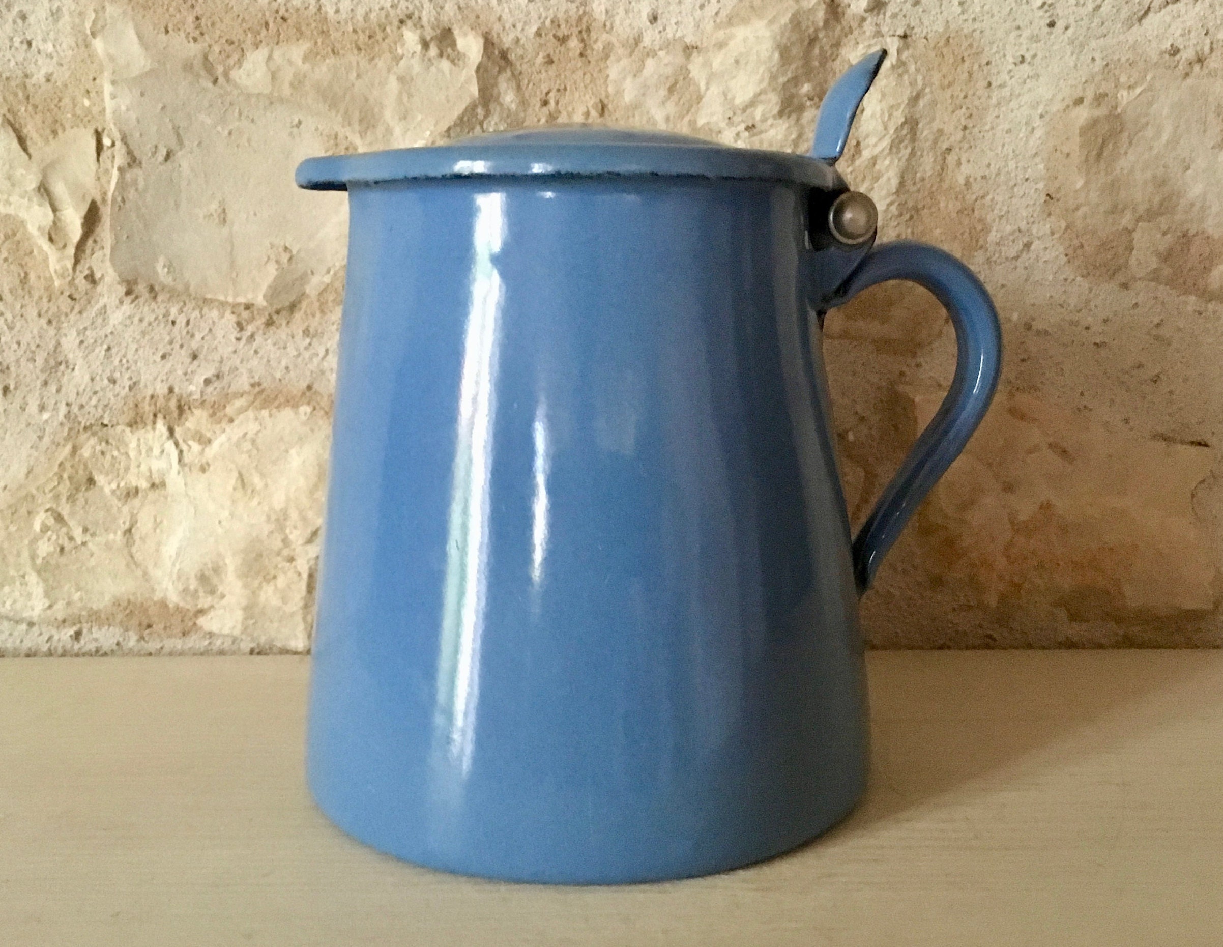 Cafetière Pichet Émaillé Bleu French Vintage Blue Enameled Coffeemaker