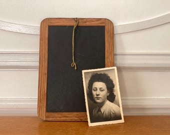 Französische Schultafel mit Holzrand, authentische Vintage-Schultafel