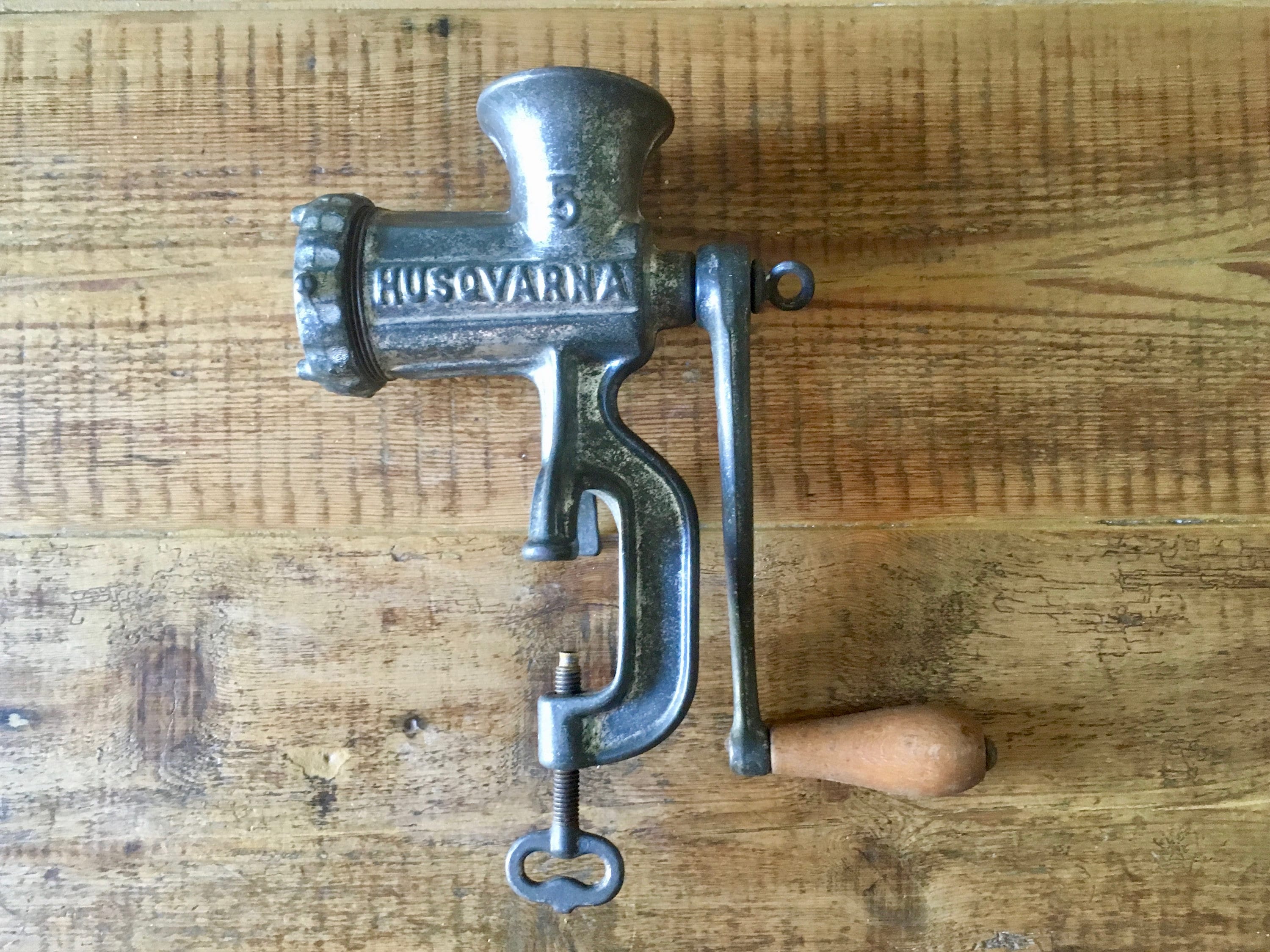 Hachoir à Viande Manuel Husqvarna Suède Ancien Sweden Vintage Manual Meat Mincer