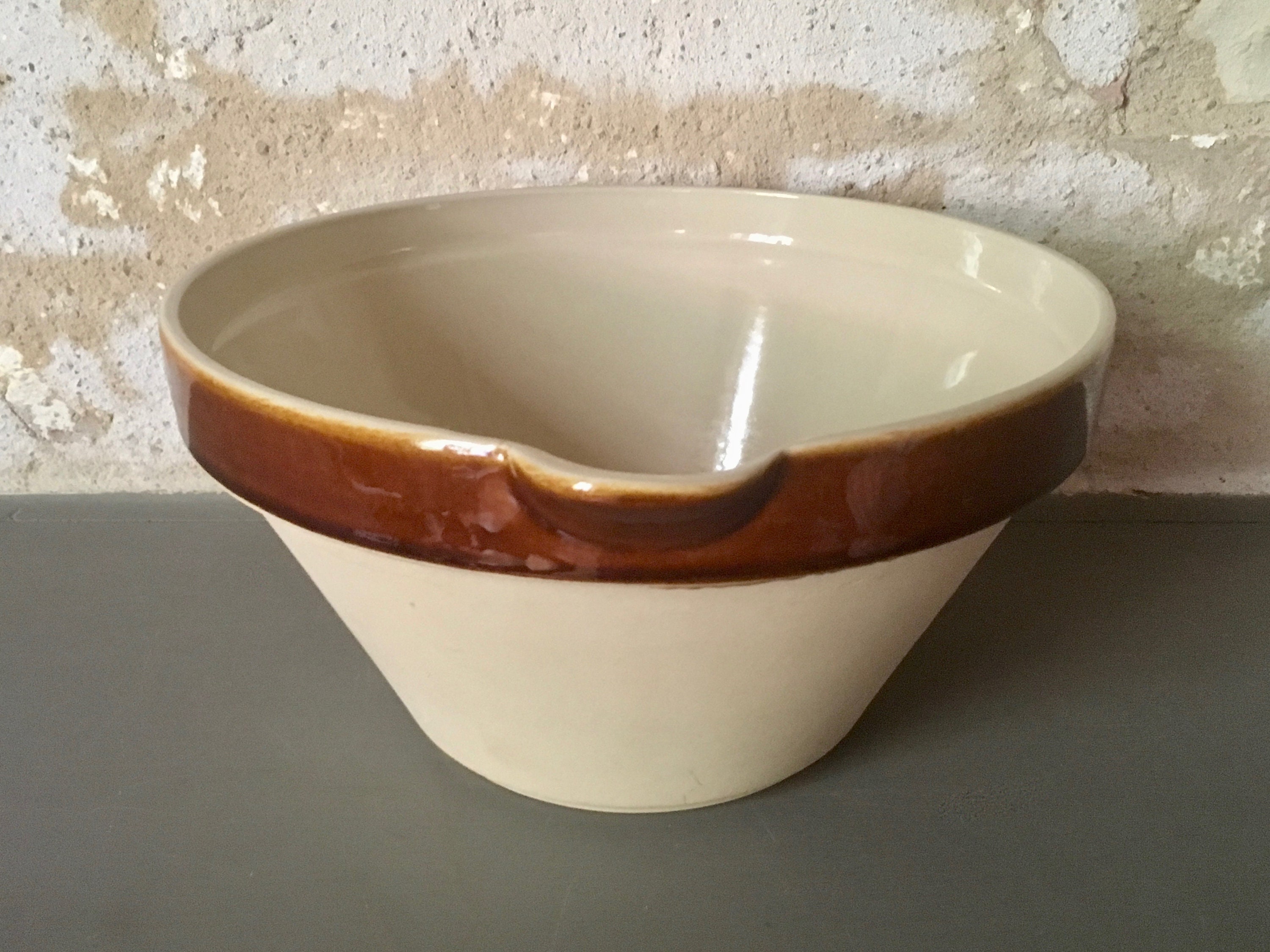 Saladier Grès Provençal French Vintage Sandstone Salad Bowl