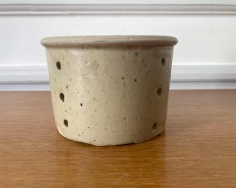 Faisselle stoneware old cream French vintage grey cheese strainer