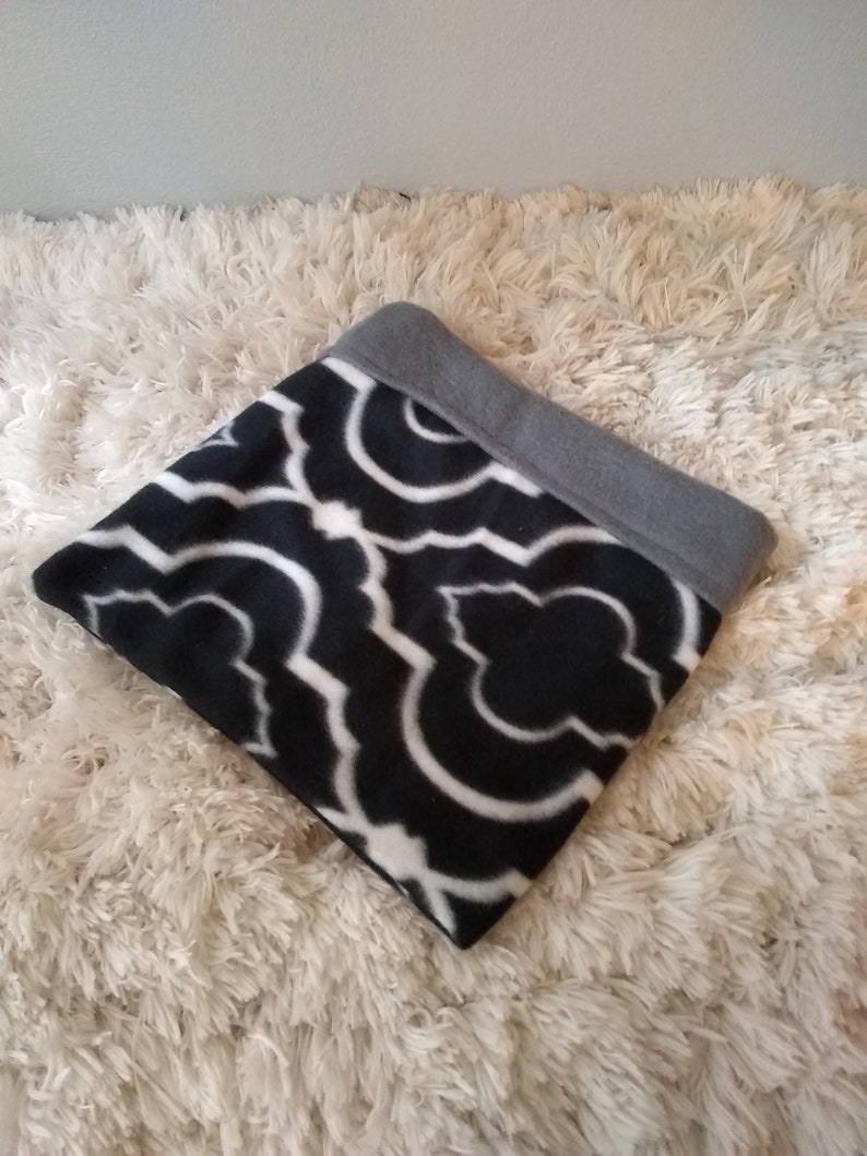 Snuggle Sack Cuddle Bag for Guinea Pigs Hedgehogs Rats Chinchillas fleece